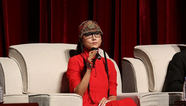 前夫刘淳晴毅然回到身边无儿无女也无妨麻将胡了免费试玩与杨丽萍离婚多年后(图11)