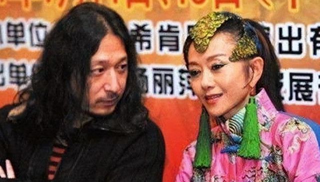 前夫刘淳晴毅然回到身边无儿无女也无妨麻将胡了免费试玩与杨丽萍离婚多年后(图14)